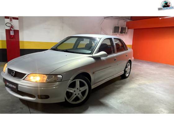 CHEVROLET VECTRA 2.2 MPFI GL MILENIUM 8V GASOLINA 4P MANUAL